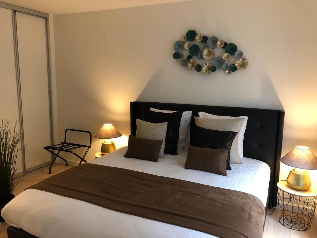 Luxury Apartment Mons City Center Ngoại thất bức ảnh